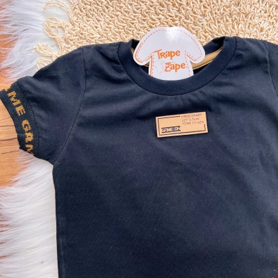 Conj. Camiseta Game On e Bermuda em Moletinho - Preto e Caramelo